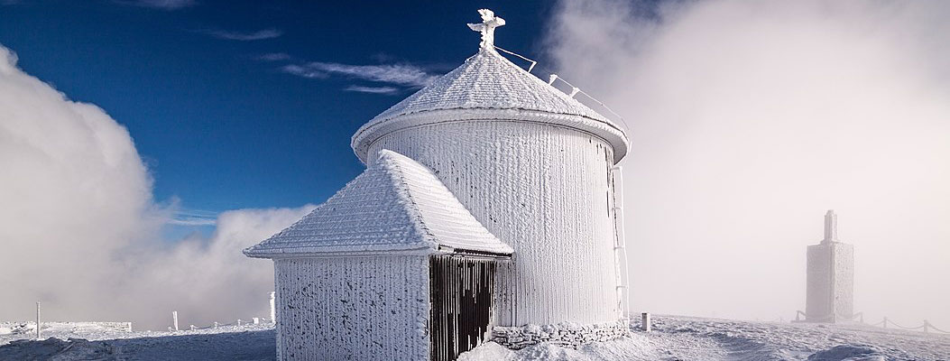 POWIAŁO NA ŚNIEŻCE