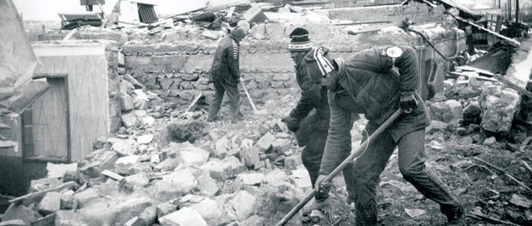 TRZĘSIENIE ZIEMI W ARMENII - 1988 ROK