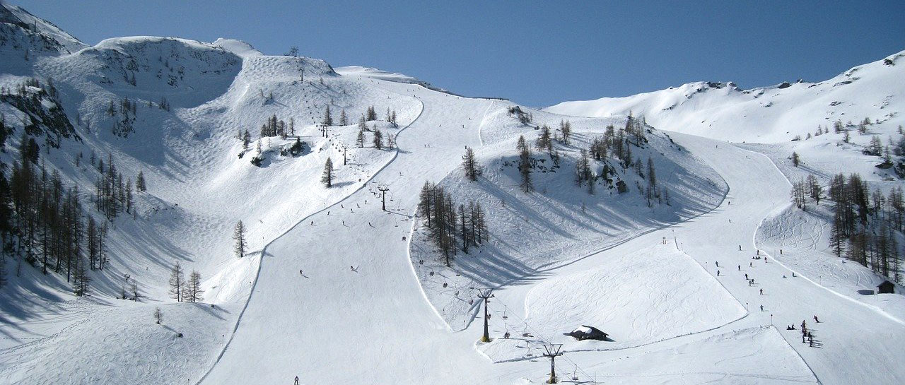 KONSEKWENCJE SPOWODOWANIA KOLIZJI NA STOKU