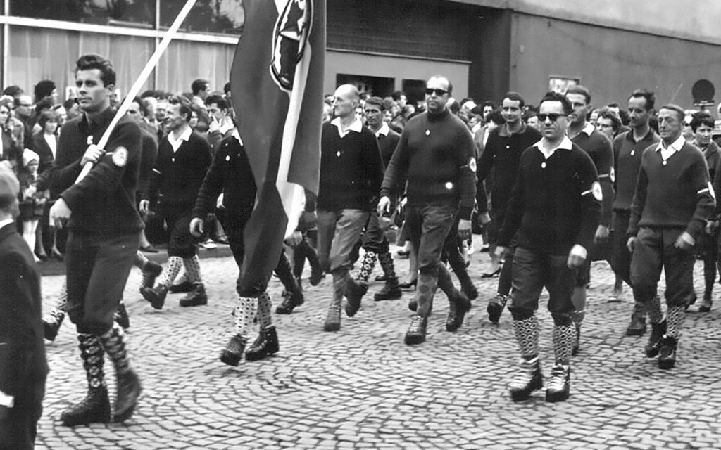 1 MAJA – DAWNE DEFILADY RATOWNIKÓW GOPR