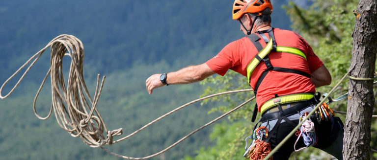 POLSCY ALPINIŚCI WYRATOWANI Z OPRESJI