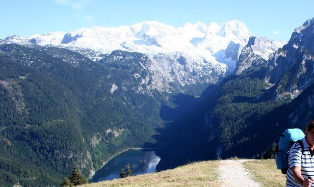 ODZIEŻ OUTDOOR ZANIECZYSZCZA ŚRODOWISKO