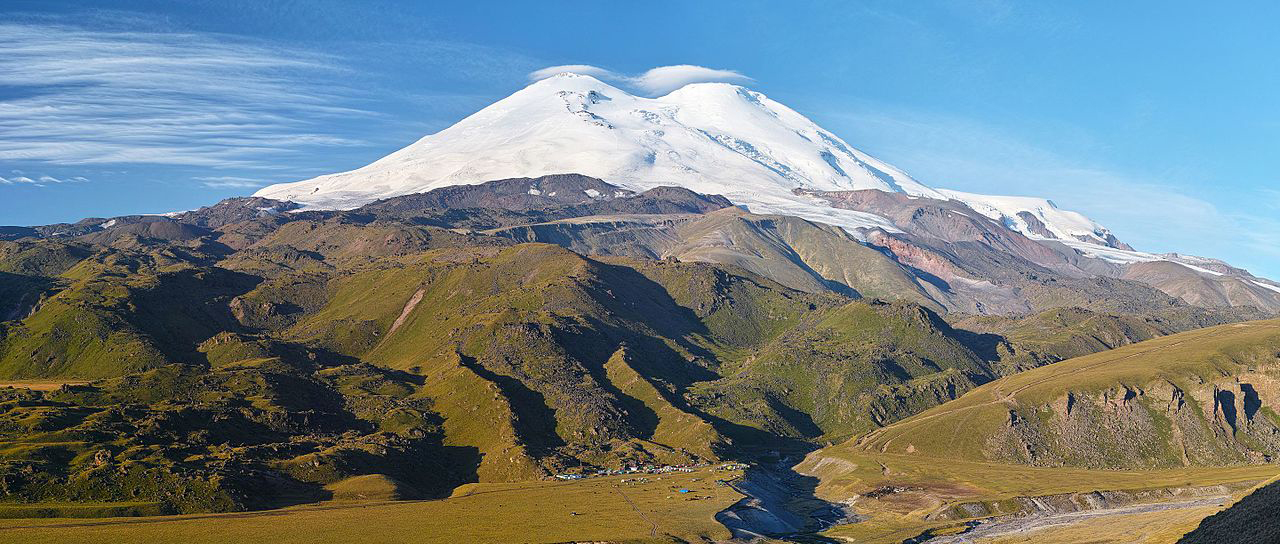 LAWINA W REJONIE ELBRUSA - ZGINĘŁO SIEDEM OSÓB