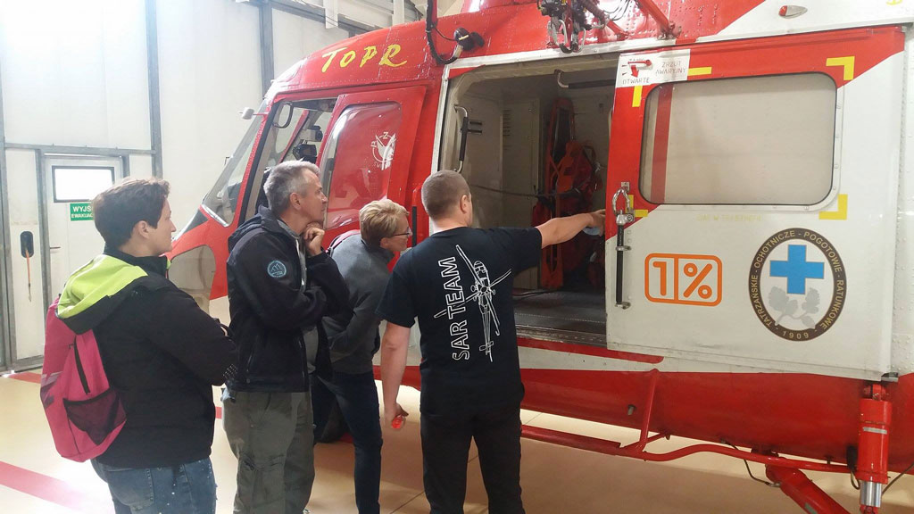 ODWIEDZINY W BAZIE ŚMIGŁOWCOWEJ TOPR