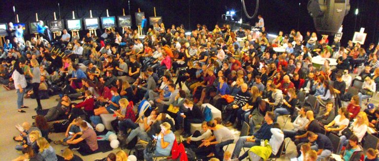 SPOTKANIE PODRÓŻNIKÓW