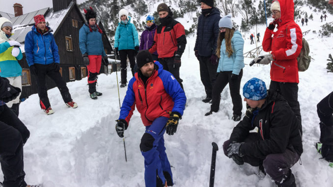 WARSZTATY LAWINOWE W SAMOTNI