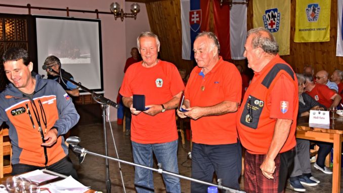 STRETNUTIE ČLENOV KLUBU SENIOROV HS