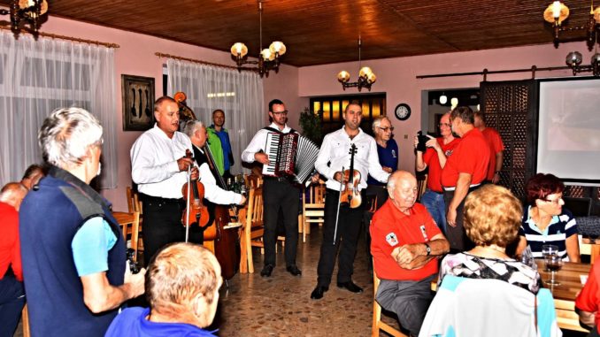 STRETNUTIE ČLENOV KLUBU SENIOROV HS