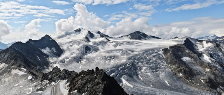 TRAGICZNY FINAŁ KURSU NA LODOWCU W PITZTAL