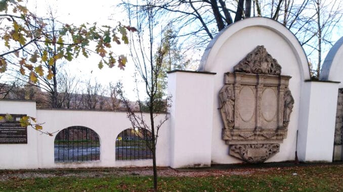 NOWE MIEJSCE PAMIĘCI DLA KARKONOSKICH RATOWNIKÓW