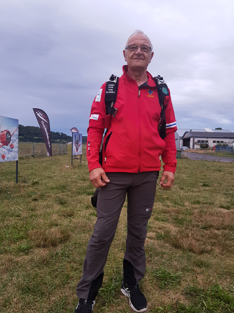 SKACZEMY WSPIERAJĄC PROJEKT TOMKA