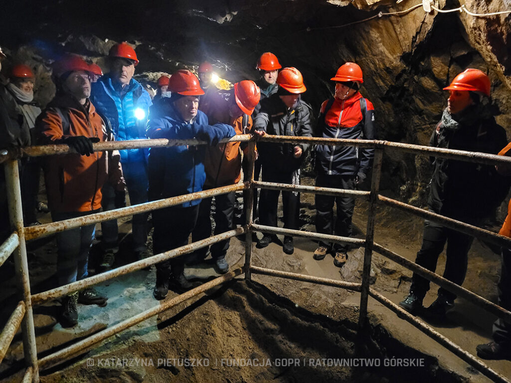 LASOTERAPIA DLA NIEPEŁNOSPRAWNYCH – PROGRAM FUNDACJI GOPR