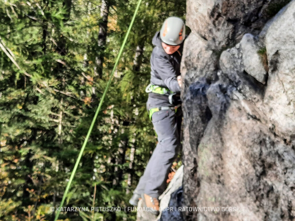 LASOTERAPIA DLA NIEPEŁNOSPRAWNYCH – PROGRAM FUNDACJI GOPR