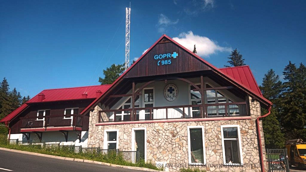 OSTATNI ETAP BUDOWY STACJI RATUNKOWEJ W KARPACZU